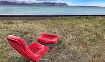 „Fáðu þér sæti!“ í Galleríinu undir stiganum